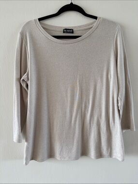 Le Nove made in Italy Women’s Cream Long-Sleeve Crewneck Top